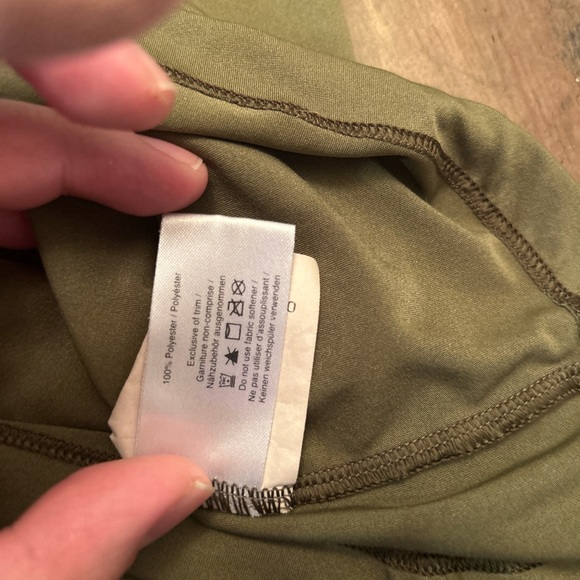 Arc'teryx LEAF Assault Forest Green Outerwear - Picture 8 of 9